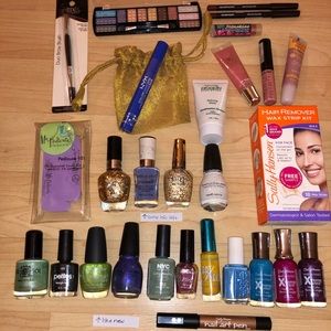 28 items, Most New or Little use